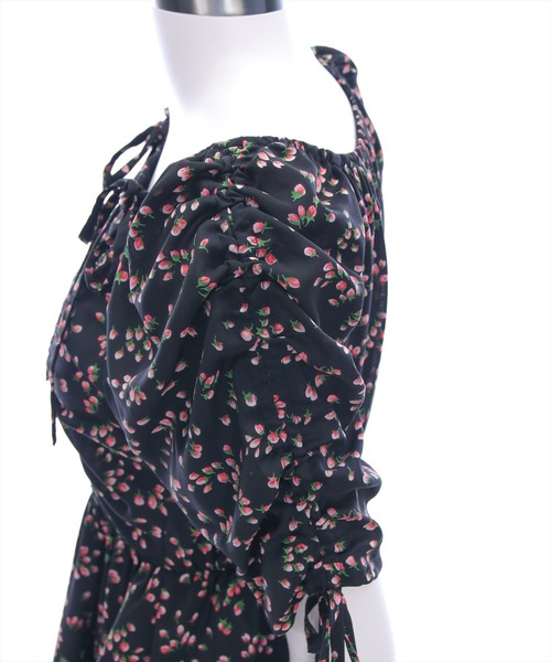 CLEAR BASIC（クリアベーシック）の「ドロストリボンペプラムブラウス[バレエコア 着回し抜群]≪SS新作≫（シャツ/ブラウス・レディース・イエロー/オフホワイト/ネイビー/ブラック系その他/ホワイト系その他・F）」の17枚目の写真