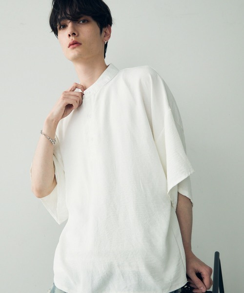 Shoowtime(ショウタイム)の「Over size wide sleeve tops / オーバーサイズワイドスリーブノーカラー ヘンリーネック トップス(Tシャツ/カットソー・メンズ・ホワイト/ブラック・LARGE/MEDIUM/SMALL)」の10枚目の写真