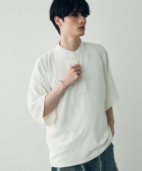 Shoowtime(ショウタイム)の「Over size wide sleeve tops / オーバーサイズワイドスリーブノーカラー ヘンリーネック トップス(Tシャツ/カットソー・メンズ・ホワイト/ブラック・LARGE/MEDIUM/SMALL)」の11枚目の写真