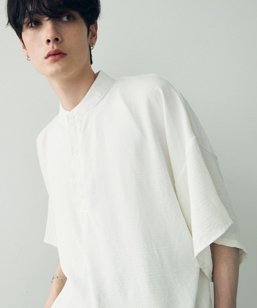 Shoowtime(ショウタイム)の「Over size wide sleeve tops / オーバーサイズワイドスリーブノーカラー ヘンリーネック トップス(Tシャツ/カットソー・メンズ・ホワイト/ブラック・LARGE/MEDIUM/SMALL)」の13枚目の写真