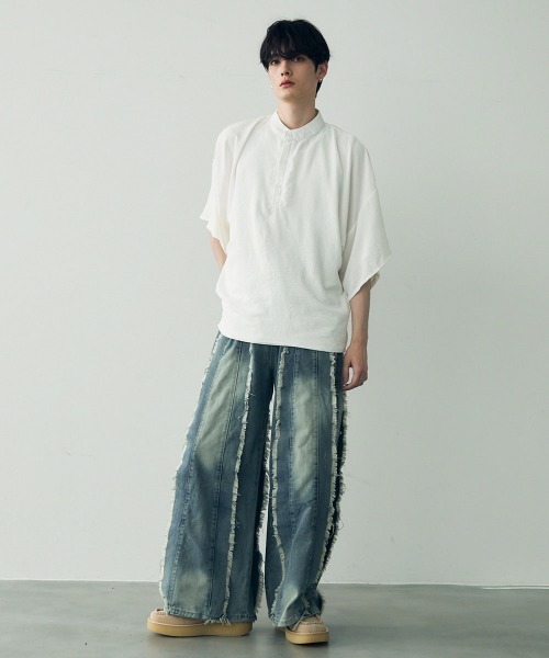 Shoowtime(ショウタイム)の「Over size wide sleeve tops / オーバーサイズワイドスリーブノーカラー ヘンリーネック トップス(Tシャツ/カットソー・メンズ・ホワイト/ブラック・LARGE/MEDIUM/SMALL)」の16枚目の写真