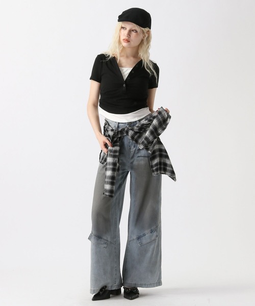 FOREVER 21(フォーエバー トゥエンティーワン)の「【2025SS】レイヤード風スキッパーTシャツ(Tシャツ/カットソー・レディース・ブラック/オフホワイト/レッド・FREE)」の18枚目の写真