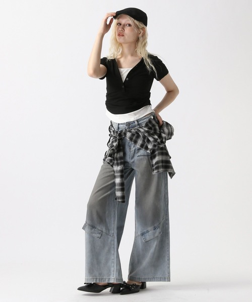 FOREVER 21(フォーエバー トゥエンティーワン)の「【2025SS】レイヤード風スキッパーTシャツ(Tシャツ/カットソー・レディース・ブラック/オフホワイト/レッド・FREE)」の16枚目の写真