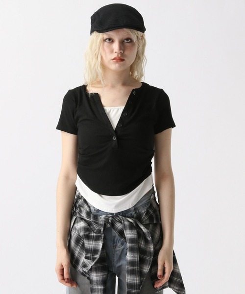 FOREVER 21(フォーエバー トゥエンティーワン)の「【2025SS】レイヤード風スキッパーTシャツ(Tシャツ/カットソー・レディース・ブラック/オフホワイト/レッド・FREE)」の13枚目の写真