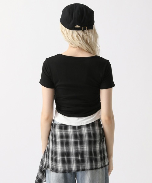 FOREVER 21(フォーエバー トゥエンティーワン)の「【2025SS】レイヤード風スキッパーTシャツ(Tシャツ/カットソー・レディース・ブラック/オフホワイト/レッド・FREE)」の11枚目の写真