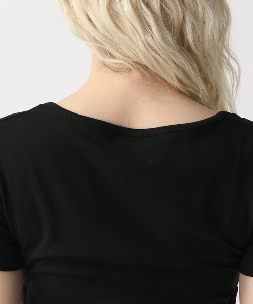 FOREVER 21(フォーエバー トゥエンティーワン)の「【2025SS】レイヤード風スキッパーTシャツ(Tシャツ/カットソー・レディース・ブラック/オフホワイト/レッド・FREE)」の10枚目の写真