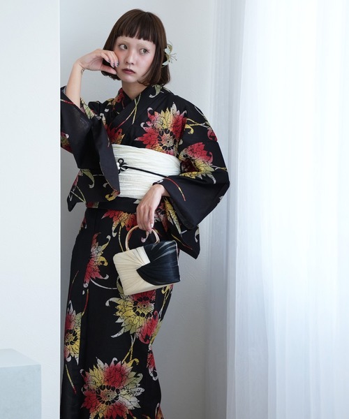 utatane（ウタタネ）の「選べる浴衣3点セット ニコアンティークオリジナル 国内染色（浴衣・レディース・ブラック系2/ネイビー系2/ホワイト系1/ブラック系1/グレー系1/ネイビー系1/パープル系1/ブルー系1/ブラック系3/レッド系1/レッド系2/レッド系3/ホワイト系2/ブルー系2/パープル系2・FREE）」の6枚目の写真