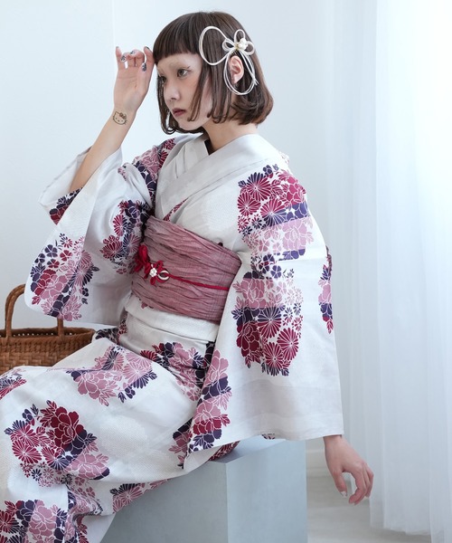 utatane（ウタタネ）の「選べる浴衣3点セット ニコアンティークオリジナル 国内染色（浴衣・レディース・ブラック系2/ネイビー系2/ホワイト系1/ブラック系1/グレー系1/ネイビー系1/パープル系1/ブルー系1/ブラック系3/レッド系1/レッド系2/レッド系3/ホワイト系2/ブルー系2/パープル系2・FREE）」の13枚目の写真