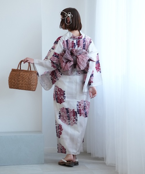 utatane（ウタタネ）の「選べる浴衣3点セット ニコアンティークオリジナル 国内染色（浴衣・レディース・ブラック系2/ネイビー系2/ホワイト系1/ブラック系1/グレー系1/ネイビー系1/パープル系1/ブルー系1/ブラック系3/レッド系1/レッド系2/レッド系3/ホワイト系2/ブルー系2/パープル系2・FREE）」の22枚目の写真