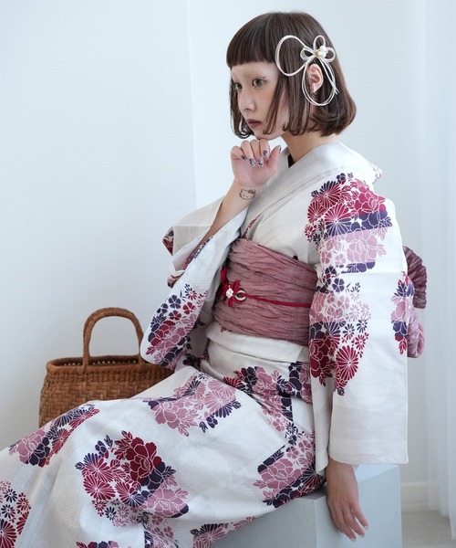 utatane（ウタタネ）の「選べる浴衣3点セット ニコアンティークオリジナル 国内染色（浴衣・レディース・ブラック系2/ネイビー系2/ホワイト系1/ブラック系1/グレー系1/ネイビー系1/パープル系1/ブルー系1/ブラック系3/レッド系1/レッド系2/レッド系3/ホワイト系2/ブルー系2/パープル系2・FREE）」の20枚目の写真