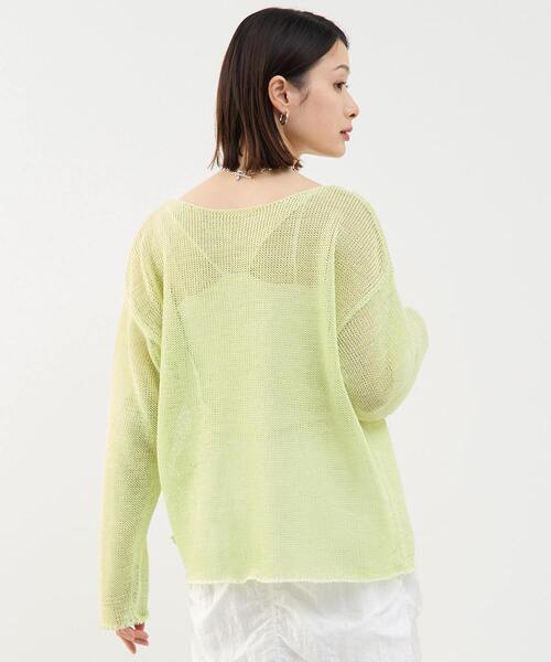 SOFFITTO（ソフィット）の「リネン混ボートネックシアーニット（ニット/セーター・レディース・ブラック/イエロー/ホワイト・FREE）」の16枚目の写真