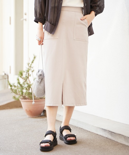 ikka（イッカ）の「GOKU楽冷感タイトスカート（スカート・レディース・ブラック/ネイビー/ダークベージュ・M/L/S）」の10枚目の写真