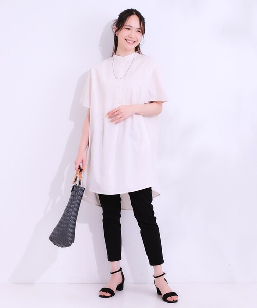 SHOO・LA・RUE（シューラルー）の「【洗える】体型きれい見え チュニックワンピース（チュニック・レディース・ブルーグリーン/ネイビー/ライトパープル/ライトベージュ・00）」の7枚目の写真