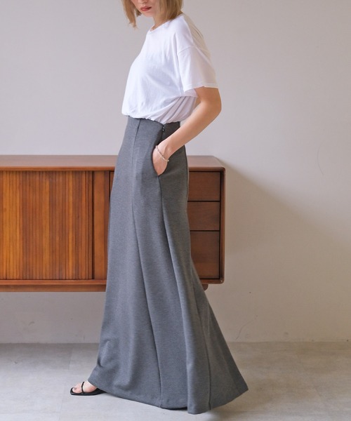 AKTE（アクテ）の「リラックスクルーネックTシャツ（Tシャツ/カットソー・レディース・ブラック/ライトベージュ/ベビーピンク/ホワイト・FREE）」の20枚目の写真