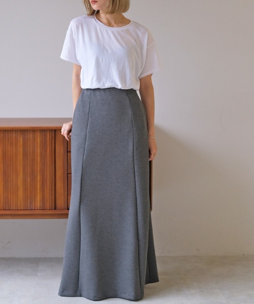 AKTE（アクテ）の「リラックスクルーネックTシャツ（Tシャツ/カットソー・レディース・ブラック/ライトベージュ/ベビーピンク/ホワイト・FREE）」の16枚目の写真