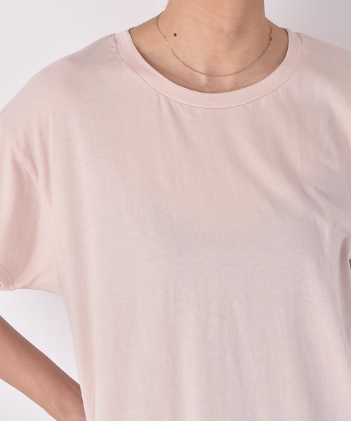 AKTE（アクテ）の「リラックスクルーネックTシャツ（Tシャツ/カットソー・レディース・ブラック/ライトベージュ/ベビーピンク/ホワイト・FREE）」の11枚目の写真