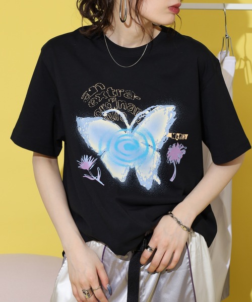 NERDY（ノルディ）の「ドリームライク バタフライ 半袖 Tシャツ（Tシャツ/カットソー・メンズ・ホワイト/イエロー/ブラック・M/S/L）」の7枚目の写真