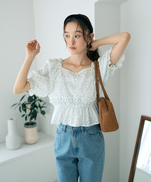 earth music&ecology（アースミュージックアンドエコロジー）の「ワイドスクエアボストンバッグ（ボストンバッグ・レディース・キャメル/ベージュ・FREE）」の12枚目の写真