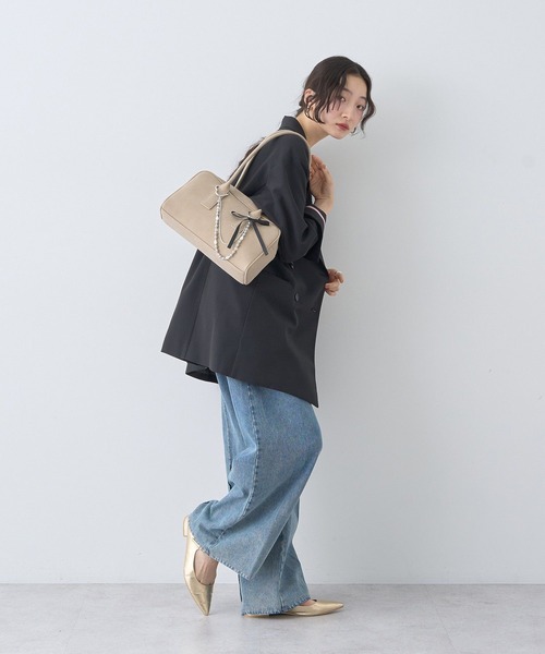 earth music&ecology（アースミュージックアンドエコロジー）の「ワイドスクエアボストンバッグ（ボストンバッグ・レディース・キャメル/ベージュ・FREE）」の9枚目の写真