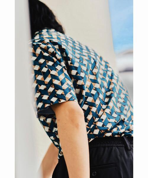 TAKEO KIKUCHI(タケオキクチ)の「【COOL CITY WEAR】籠目アート柄 サッカーシャツ /通気性(シャツ/ブラウス・メンズ・モスグリーン系/イエロー系9・02/03/04)」の13枚目の写真