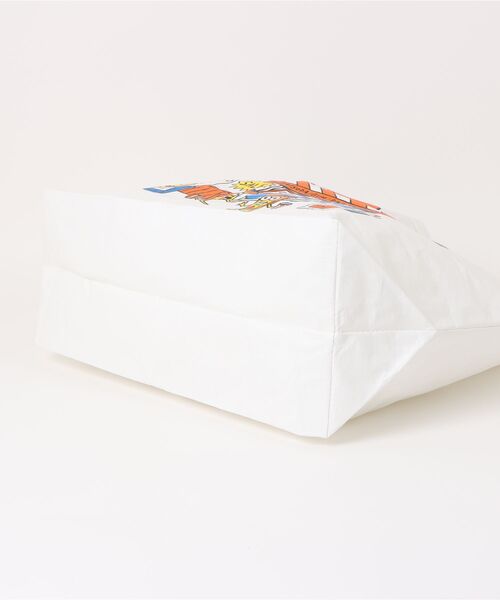 Manhattan Portage（マンハッタンポーテージ）の「NY MESSENGER BAG JR (MD) BP W/DIV LVL TMP（メッセンジャーバッグ・メンズ・ブラック・MEDIUM）」の5枚目の写真