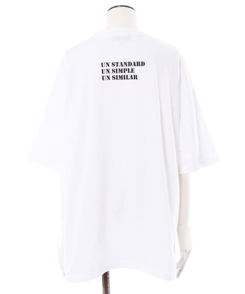 UN3D.(アンスリード)の「BACK LOGO PRINT T-SH / バックロゴプリントTシャツ(Tシャツ/カットソー・レディース・ホワイト/ブラック・FREE)」の1枚目の写真