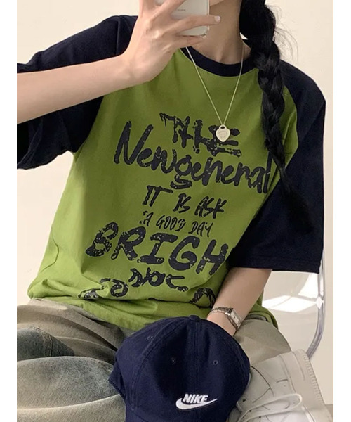 VIVID LADY(ビビッドレディー)の「フロントプリント ラグラン半袖Tシャツ(Tシャツ/カットソー・レディース・ブラック/オリーブ/ピンク/オートミール・FREE)」の3枚目の写真