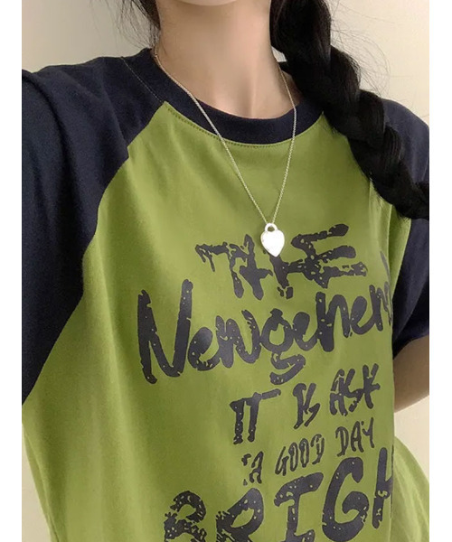 VIVID LADY(ビビッドレディー)の「フロントプリント ラグラン半袖Tシャツ(Tシャツ/カットソー・レディース・ブラック/オリーブ/ピンク/オートミール・FREE)」の10枚目の写真