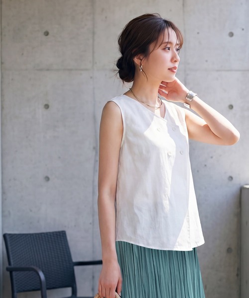 STYLE DELI（スタイルデリ）の「ずらして重ねたハリ感生地のブラウス（シャツ/ブラウス・レディース・ネイビー/ブラック/ホワイト・FREE）」の6枚目の写真