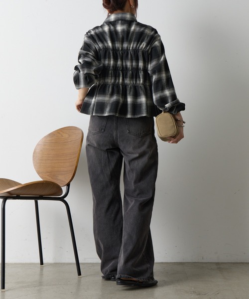 COLONY 2139(コロニートゥーワンスリーナイン)の「起毛チェックシャーリングブラウス(シャツ/ブラウス・レディース・アイボリー/ブラック/ボルドー・FREE)」の18枚目の写真