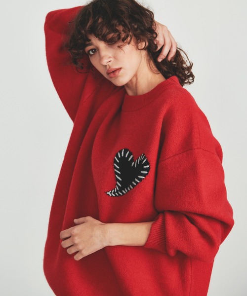 Revo.(レボ)の「【25AW新色追加】Revo. ワンポイント ハートステッチデザイン ルーズニット プルオーバー(ニット/セーター・メンズ・ブラック/グレー/ブルー/レッド・FREE)」の4枚目の写真