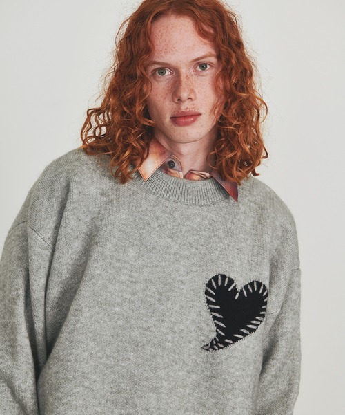 Revo.(レボ)の「【25AW新色追加】Revo. ワンポイント ハートステッチデザイン ルーズニット プルオーバー(ニット/セーター・メンズ・ブラック/グレー/ブルー/レッド・FREE)」の11枚目の写真