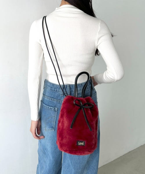 Lee(リー)の「Lee/リー フェイク ラビットファー 2WAY 巾着ショルダー/リボン/ハンドバッグ/バレエコア ティアード(ショルダーバッグ・レディース・ブラック/ベージュ/グレイッシュベージュ/ワイン・FREE)」の21枚目の写真
