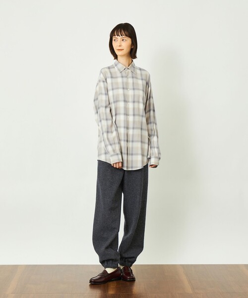 MACKINTOSH PHILOSOPHY(マッキントッシュ フィロソフィー)の「GREY LABEL オンブレチェックシャツ(シャツ/ブラウス・レディース・グリーン/ベージュ・2)」の5枚目の写真