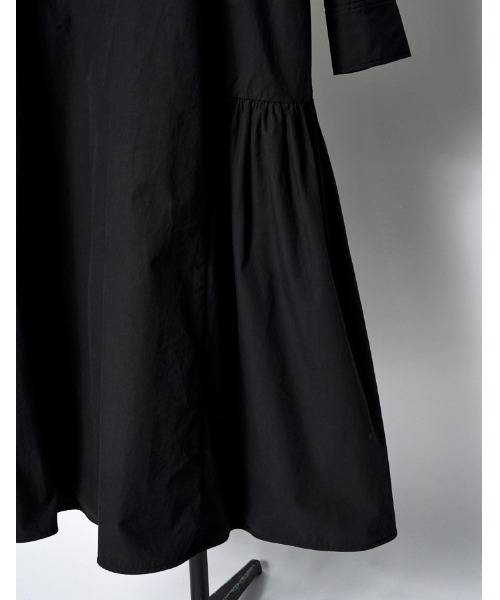 RUMCHE（ラムシェ）の「Knit Bonding Shirt Dress / ニットボンディングシャツドレス（シャツワンピース・レディース・ホワイト/ブラック・FREE）」の12枚目の写真