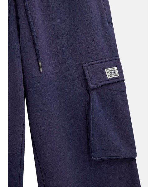 Guess（ゲス）の「GUESS Originals Cargo Jogger カーゴパンツ（カーゴパンツ・メンズ・ブラック/ネイビー・LARGE/SMALL/MEDIUM）」の7枚目の写真