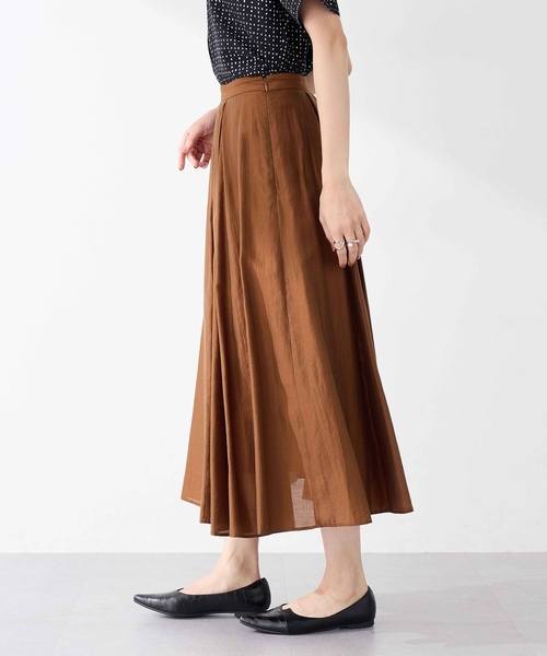 A/C DESIGN BY ALPHA CUBIC(エーシーデザインバイアルファキュービック)の「シアーフレアスカート(スカート・レディース・モカ/ブラック・67/61/64)」の7枚目の写真