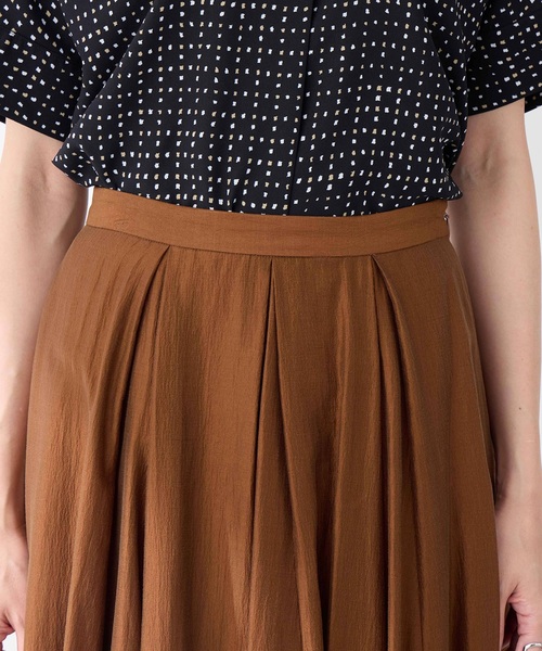A/C DESIGN BY ALPHA CUBIC(エーシーデザインバイアルファキュービック)の「シアーフレアスカート(スカート・レディース・モカ/ブラック・67/61/64)」の16枚目の写真