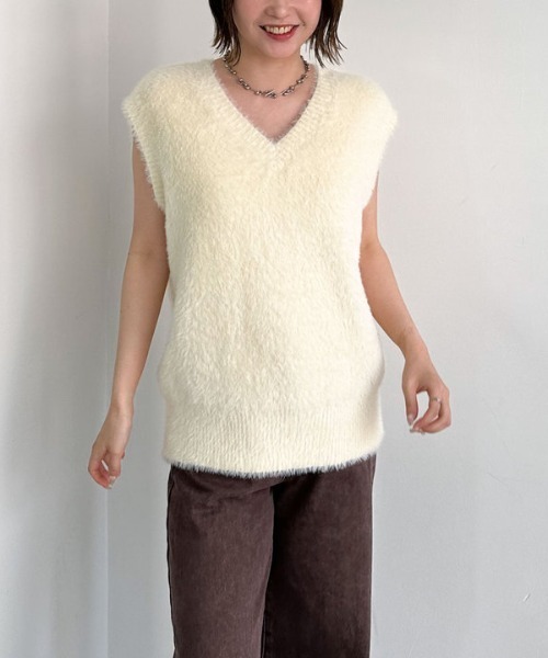 archives（アルシーヴ）の「ダブルフェイスフェザーニットベスト（ベスト・レディース・グレー/ブラウン/アイボリー・MEDIUM）」の6枚目の写真