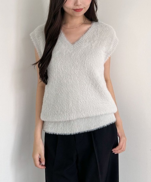 archives（アルシーヴ）の「ダブルフェイスフェザーニットベスト（ベスト・レディース・グレー/ブラウン/アイボリー・MEDIUM）」の13枚目の写真