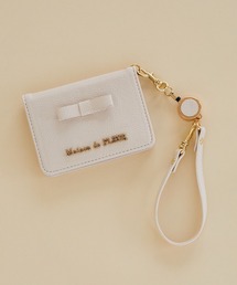 二つ折りリールパスケース