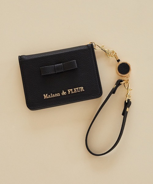 二つ折りリールパスケース（パスケース）｜Maison de FLEUR