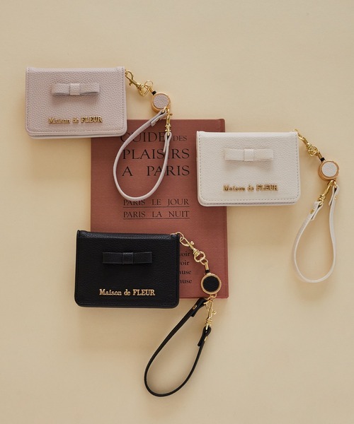 Maison de FLEUR（メゾンドフルール）の「二つ折りリールパスケース（パスケース・レディース・ホワイト系その他2/ブラック/ピンク系その他3・FREE）」の19枚目の写真