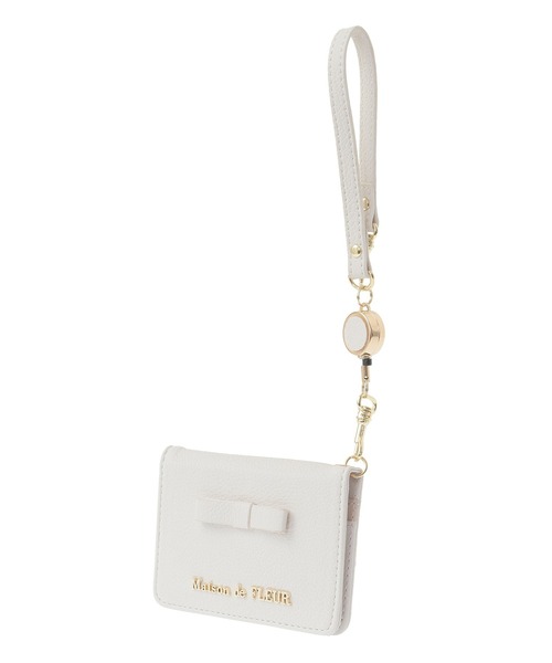 Maison de FLEUR（メゾンドフルール）の「二つ折りリールパスケース（パスケース・レディース・ホワイト系その他2/ブラック/ピンク系その他3・FREE）」の16枚目の写真