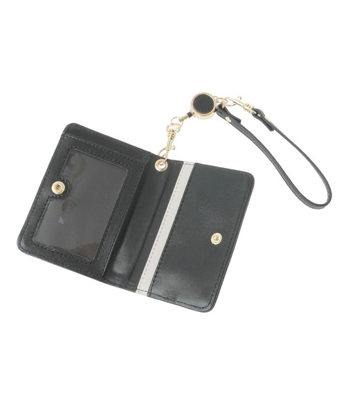 Maison de FLEUR（メゾンドフルール）の「二つ折りリールパスケース（パスケース・レディース・ホワイト系その他2/ブラック/ピンク系その他3・FREE）」の4枚目の写真