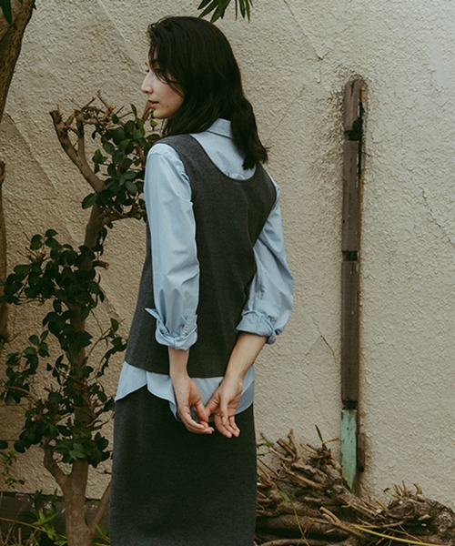 studio CLIP（スタディオクリップ）の「《ウタオ》リブニットタンクトップ（ニット/セーター・レディース・オフホワイト/ブラック/グレー/ブラウン・FREE）」の8枚目の写真