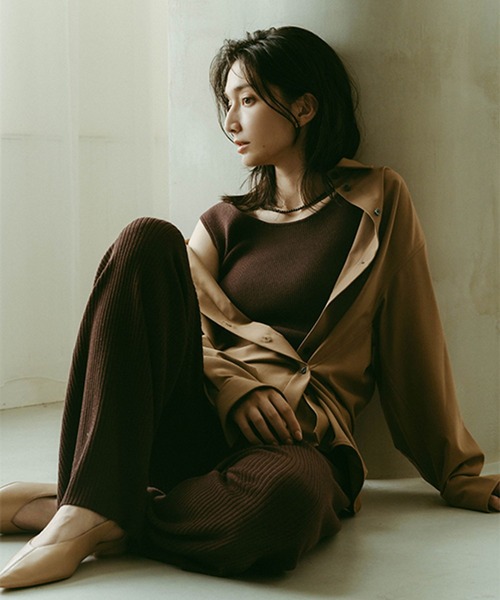 studio CLIP（スタディオクリップ）の「《ウタオ》リブニットタンクトップ（ニット/セーター・レディース・オフホワイト/ブラック/グレー/ブラウン・FREE）」の11枚目の写真