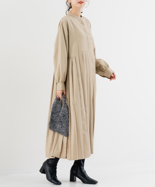refinedworks(リファインドワークス)の「【refinedworks】オケージョンでも使える!プリーツワンピース(ワンピース・レディース・ブラック/チャコールグレー/ベージュ・FREE)」の17枚目の写真