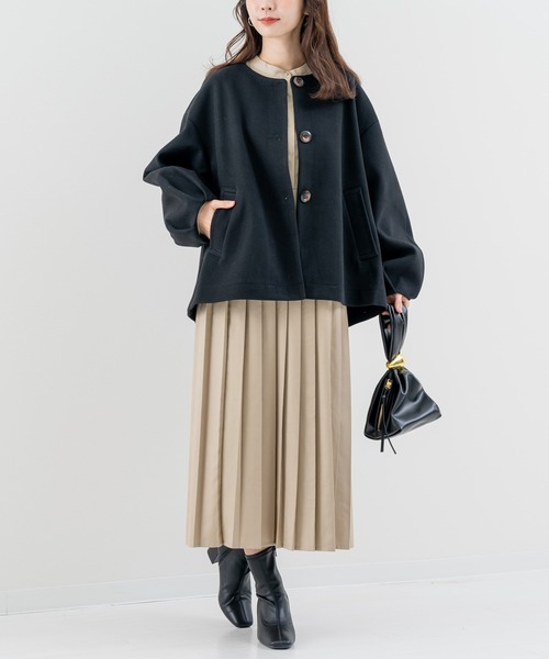 refinedworks(リファインドワークス)の「【refinedworks】オケージョンでも使える!プリーツワンピース(ワンピース・レディース・ブラック/チャコールグレー/ベージュ・FREE)」の10枚目の写真