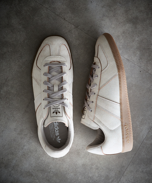 adidas Originals(アディダスオリジナルス)の「adidas (アディダス) BW ARMY JR7345/JR7346(スニーカー・メンズ・ブラック/ホワイト系その他・27.5cm/27cm/26.5cm/26cm/29cm/28.5cm/28cm/25.5cm)」の2枚目の写真